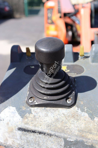 Plataforma elevadora JLG