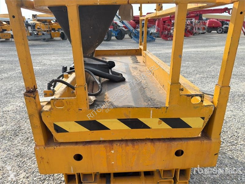 Автовишка Haulotte 10N Electric Scissor Lift