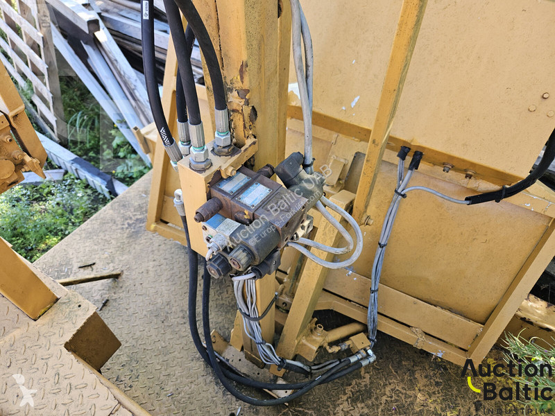 Plataforma elevadora MAN M90
