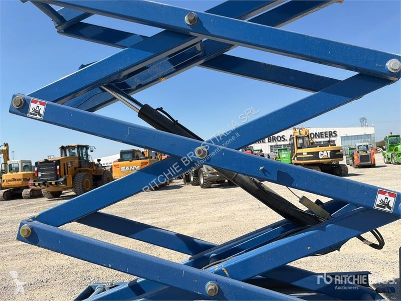 升降机 Haulotte Electric Scissor Lift