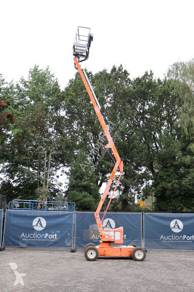 Plataforma elevadora Niftylift HR12NE