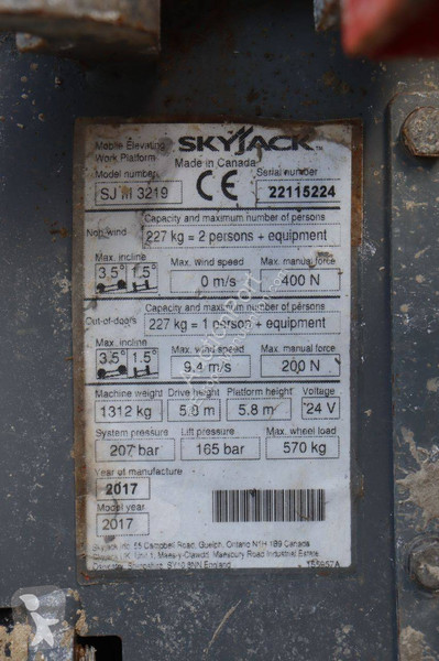 升降机 Skyjack SJIII-3219