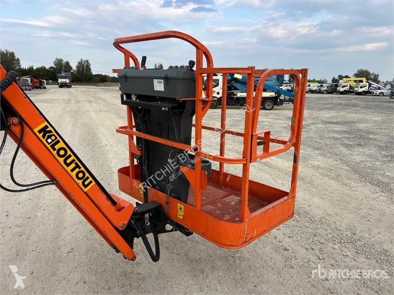 Plataforma elevadora JLG 450AJ  Electric...