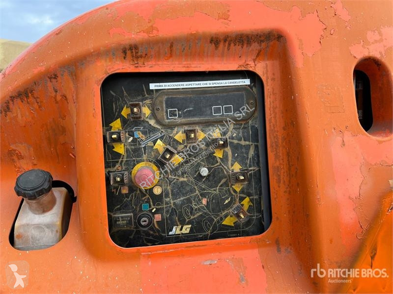 Plataforma elevadora JLG