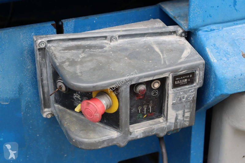 Plataforma elevadora JLG