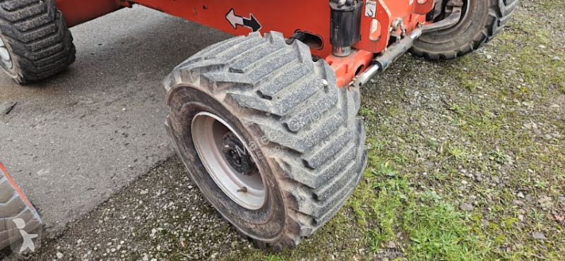 Piattaforma aerea JLG 450AJ