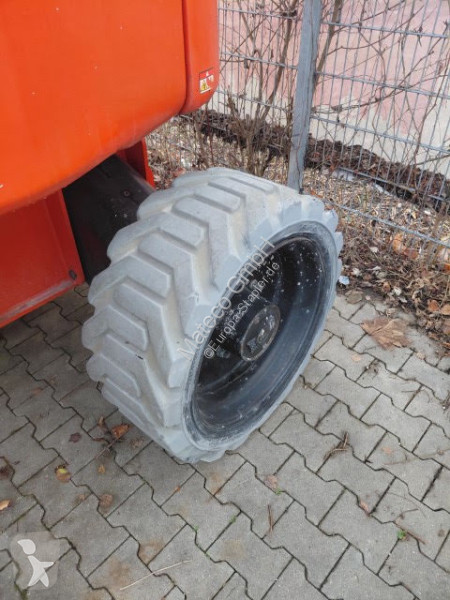 منصة تلسكوبية Niftylift HR28 HYBRID 4X4