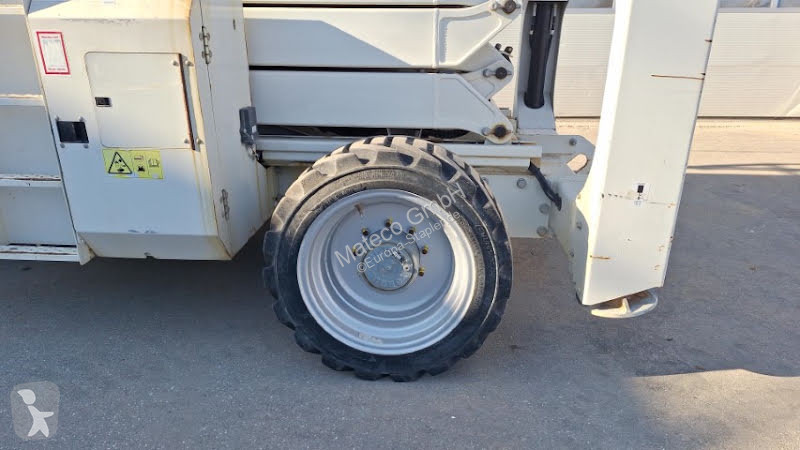 منصة تلسكوبية Genie GS5390
