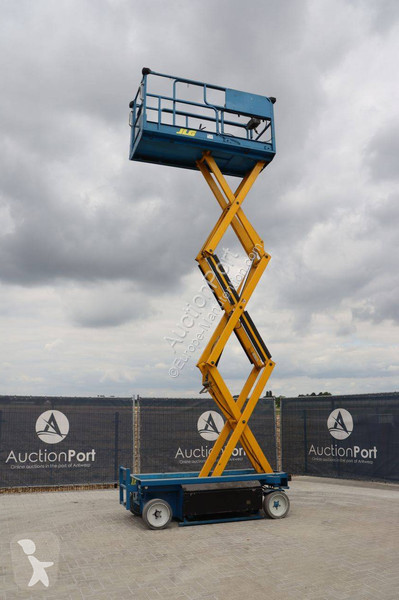Plataforma elevadora JLG 2046-E