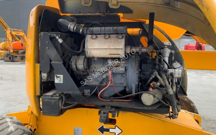 Hoogwerker JLG nacelle articulee automotrice...