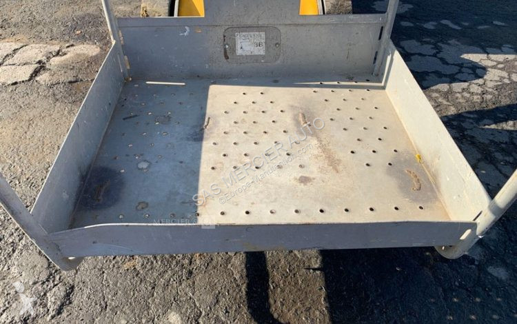Nacelle Manitou nacelle automotrice a mat...