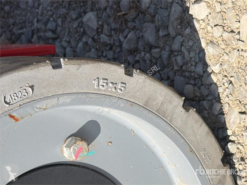 Автовишка Magni ES1212OF Electric Hydraulic Oil...