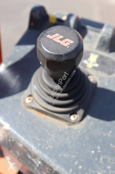 Plataforma elevadora JLG