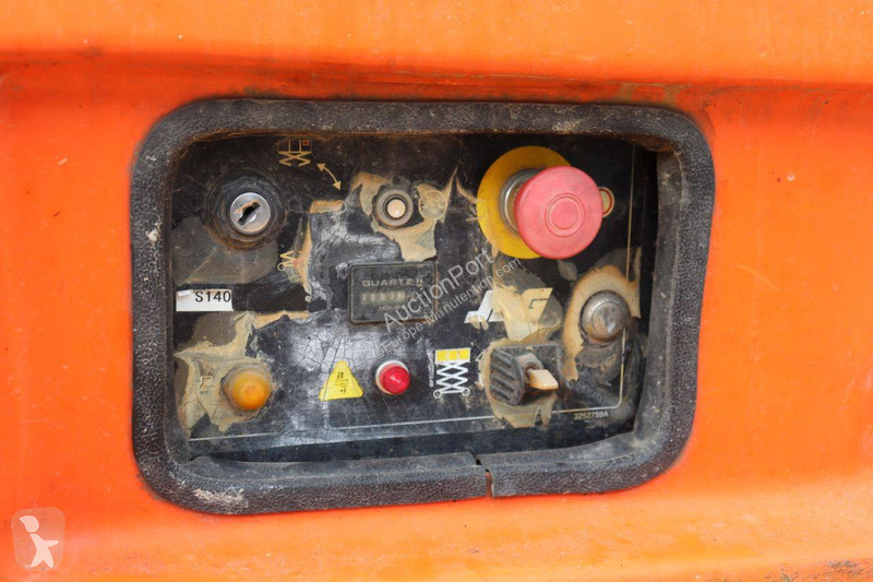 Plataforma elevadora JLG