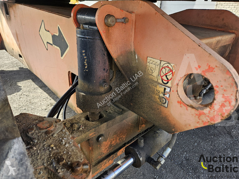 Plataforma elevadora JLG
