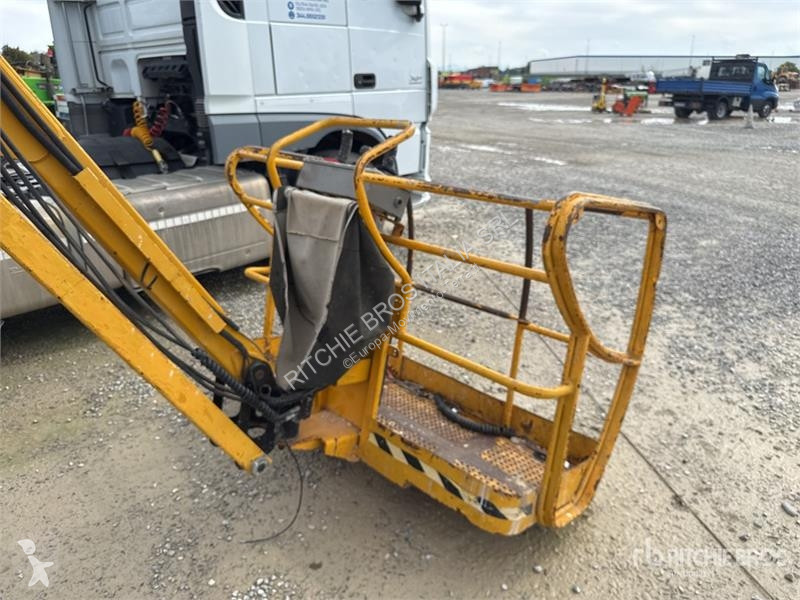 Plataforma Haulotte HA20 Articulating Boom Lift...