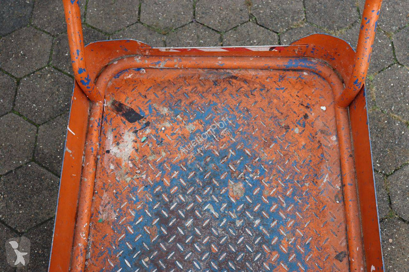 Emelőkosár UpRight TM 12