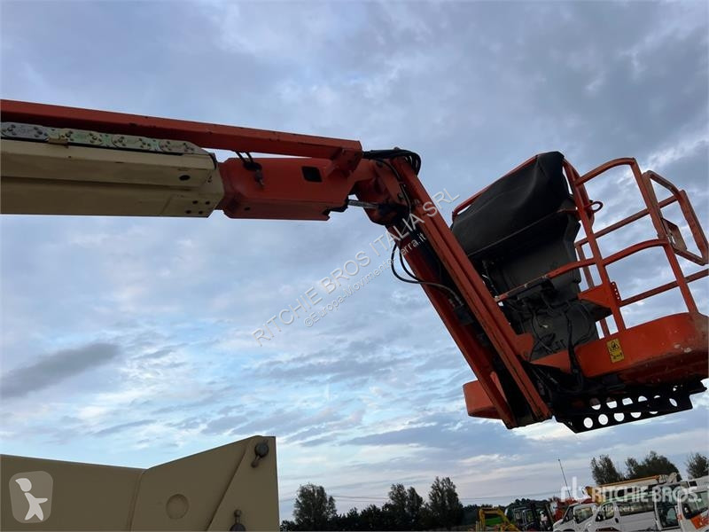 Plataforma elevadora JLG Electric Articulating...