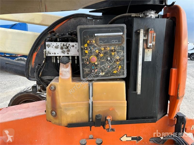 Plataforma elevadora JLG
