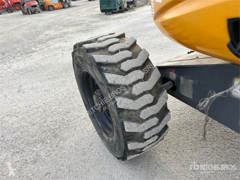 Lift Haulotte HA16PX Diesel Articulating Boom Lift