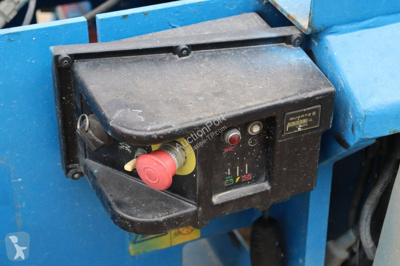 Plataforma elevadora JLG