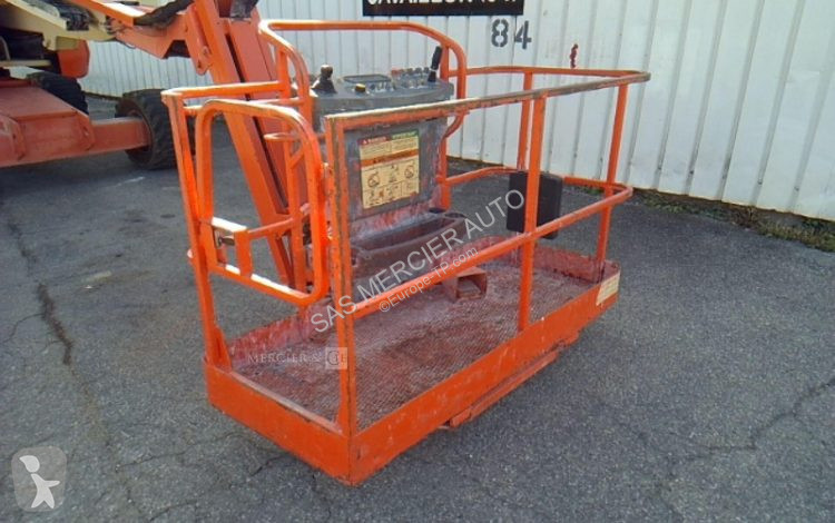 Nacelle JLG nacelle articulee automotrice diesel