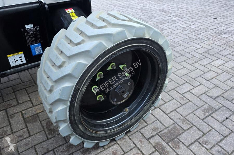 منصة تلسكوبية Niftylift HR28 HYBRID 4x4 MK2...