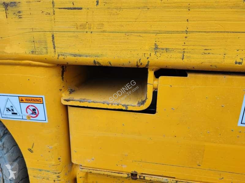 منصة تلسكوبية Haulotte  CISEAUX COMPACT 8