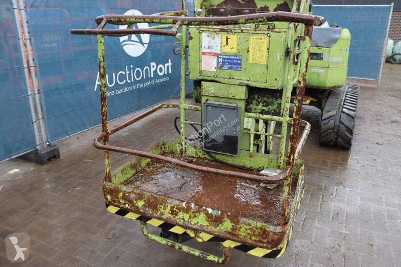Nacela Hitachi HX99B