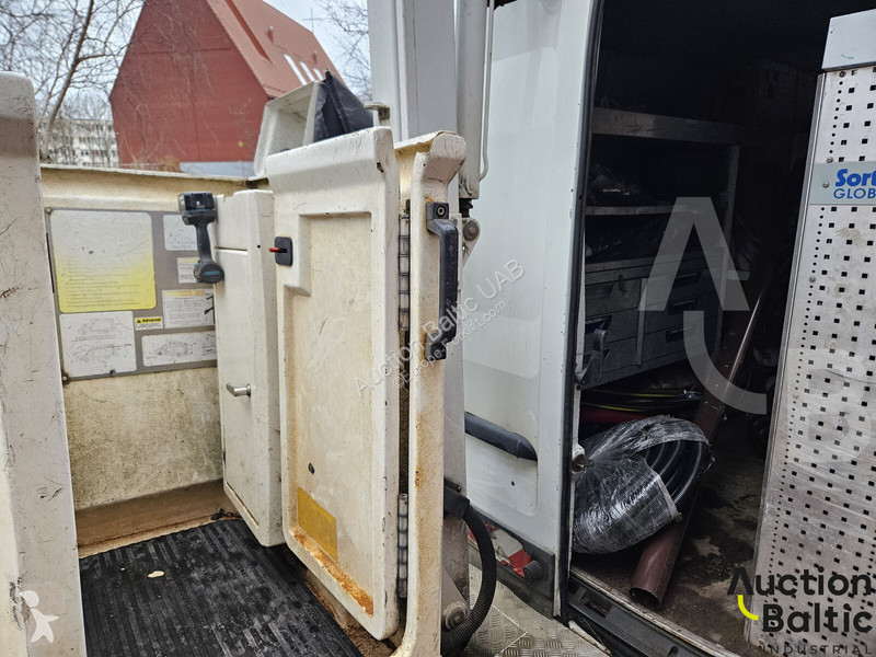 Автовышка Iveco Daily
