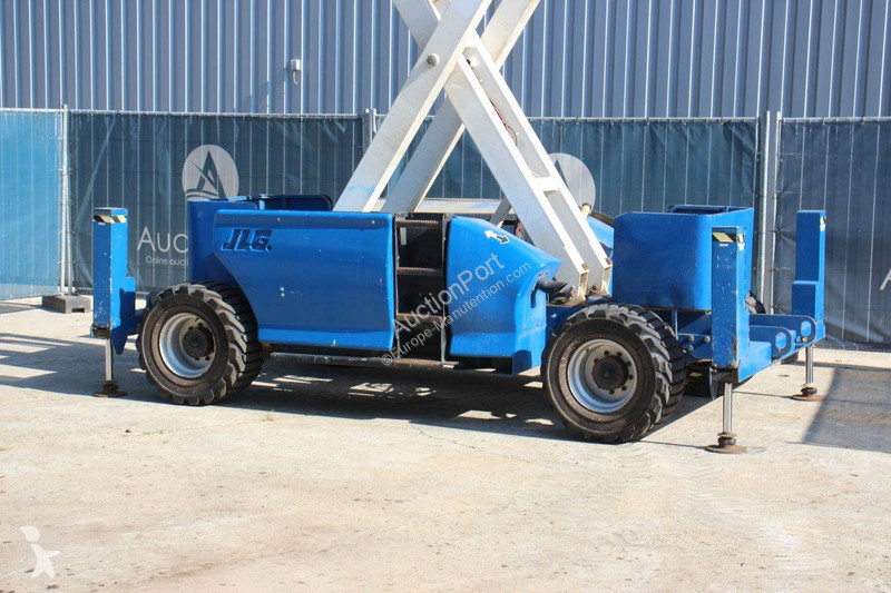 Plataforma elevadora JLG