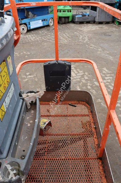 Plataforma elevadora JLG