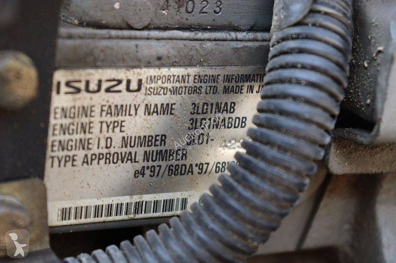 Plataforma elevadora Isuzu NUL090-2
