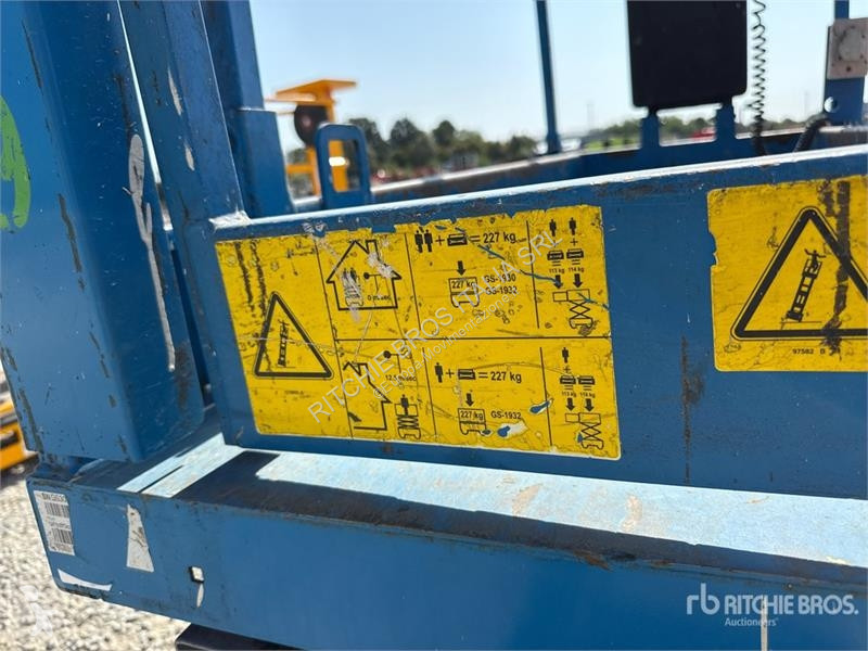 Автовышка Genie Electric Scissor Lift