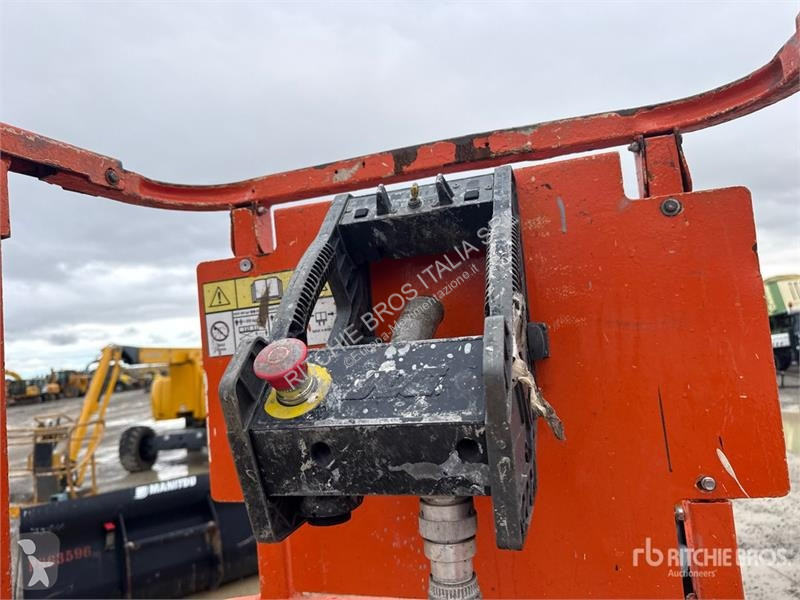 Plataforma JLG V A166 Electric Scissor Lift