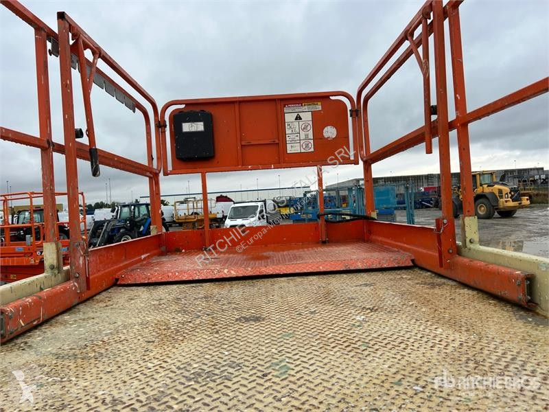 Plataforma JLG Electric Scissor Lift