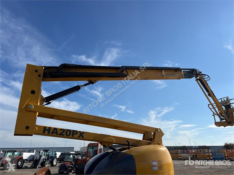 Plataforma Haulotte HA20 Diesel Articulating...