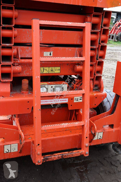 升降机 JLG M4069