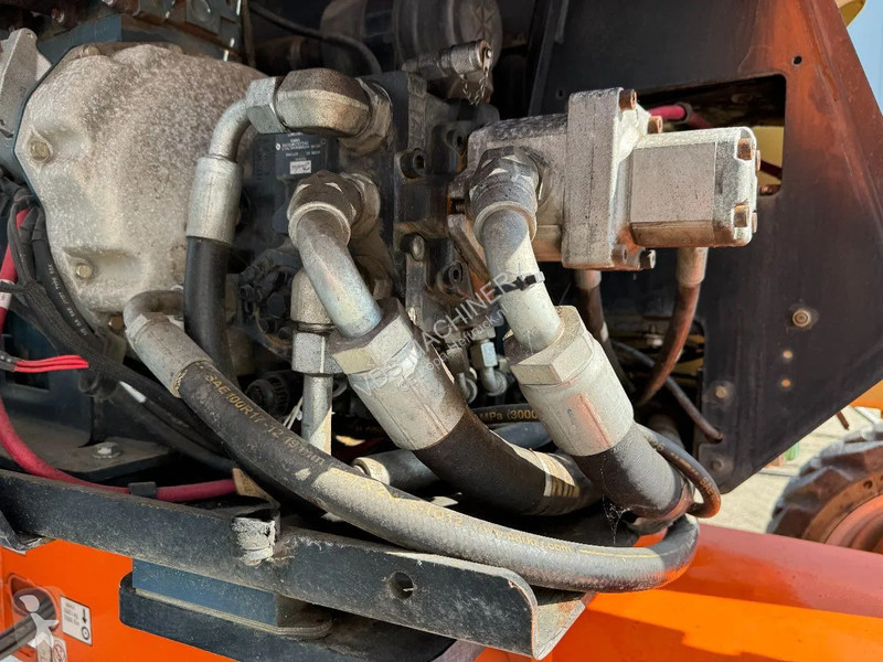 Nacelle JLG Hoogwerker Knikarmhoogwerker