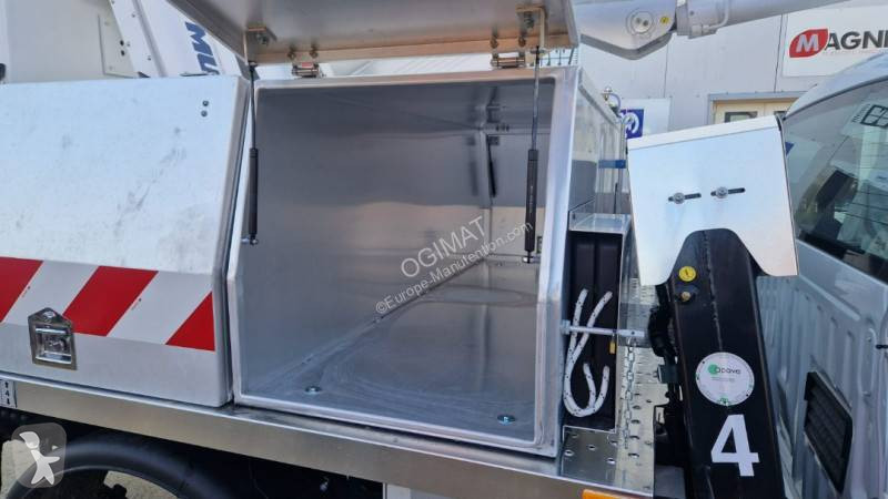 Multitel nacelle sur 4x4 Arbeitsbühne