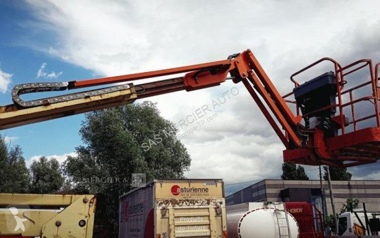 Nacelle JLG nacelle articulee automotrice diesel