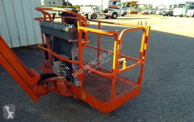 Nacelle JLG nacelle articulee automotrice diesel