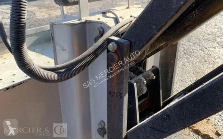 Nacelle Manitou nacelle automotrice a mat...