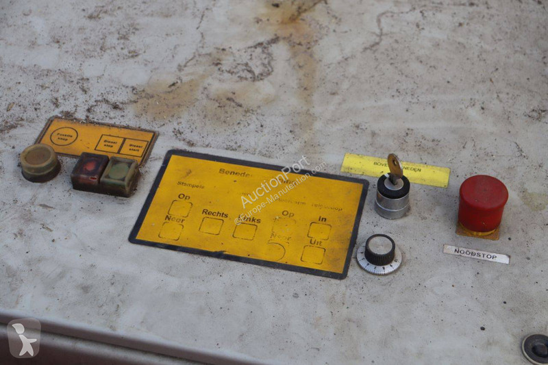 Plataforma elevadora PB RST2300