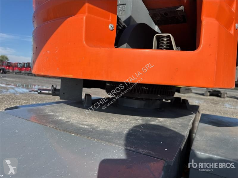升降机 Haulotte Electric Articulating Boom Lift