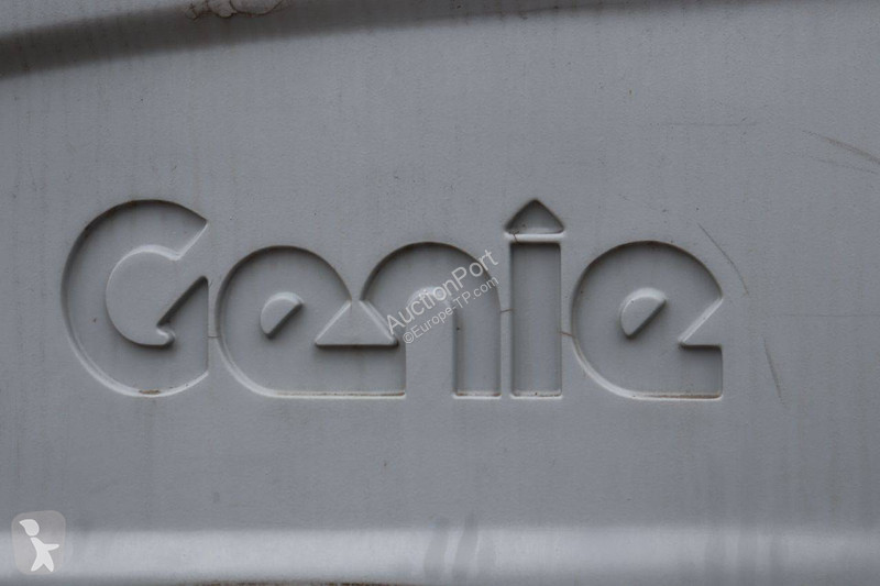 Emelőkosár Genie