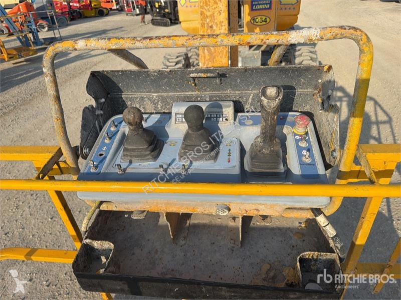 Plataforma elevadora Haulotte HA16RT Diesel...