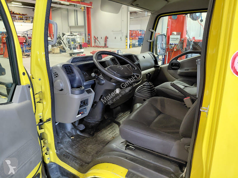 Nacelle Ruthmann TBR 220 / NISSAN CABSTAR