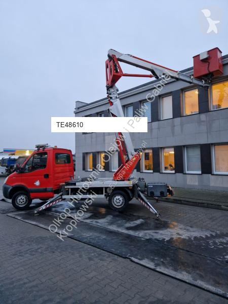 منصة تلسكوبية Iveco MX200