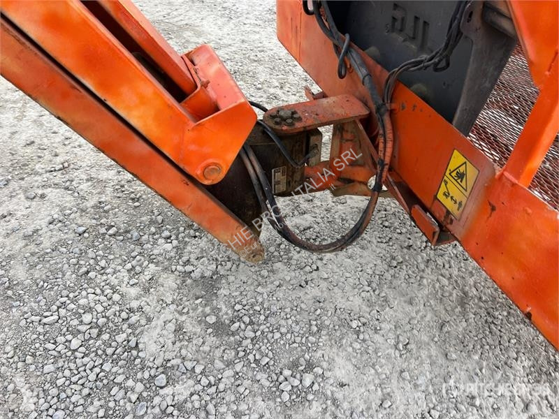 Plataforma elevadora JLG Electric Articulating...